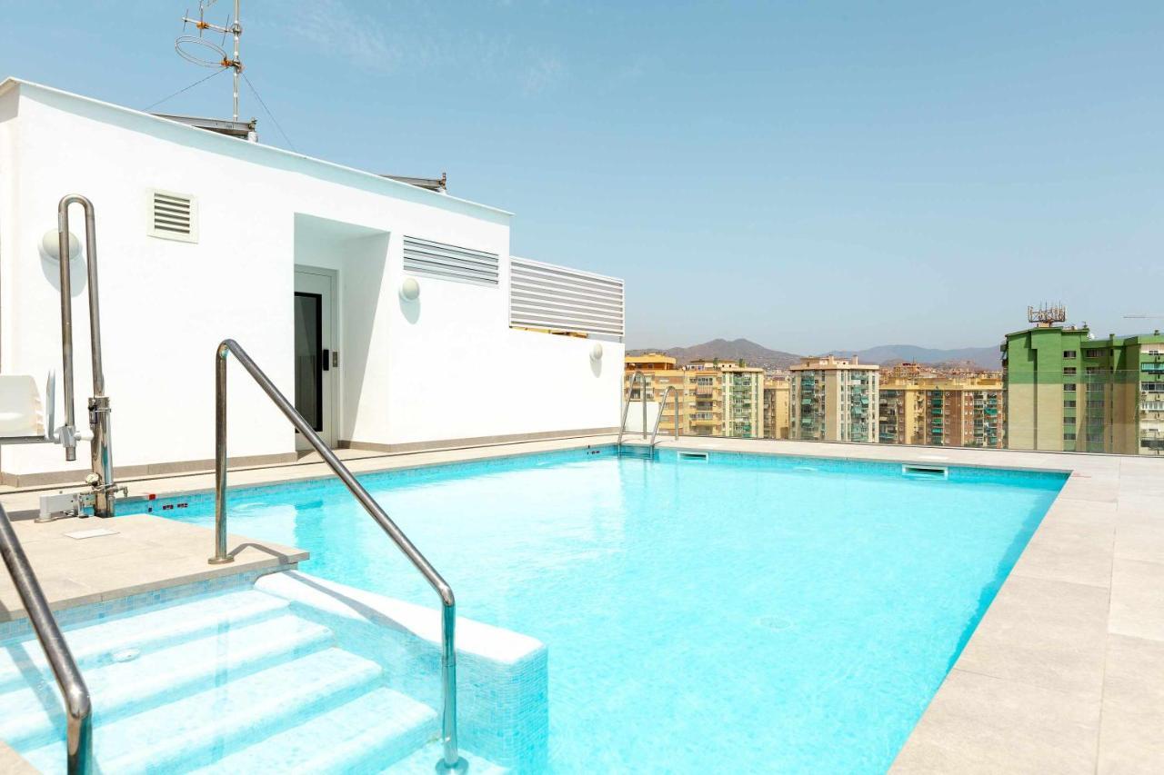 Cosmopolitan Apt & Malaga Beach Exterior photo
