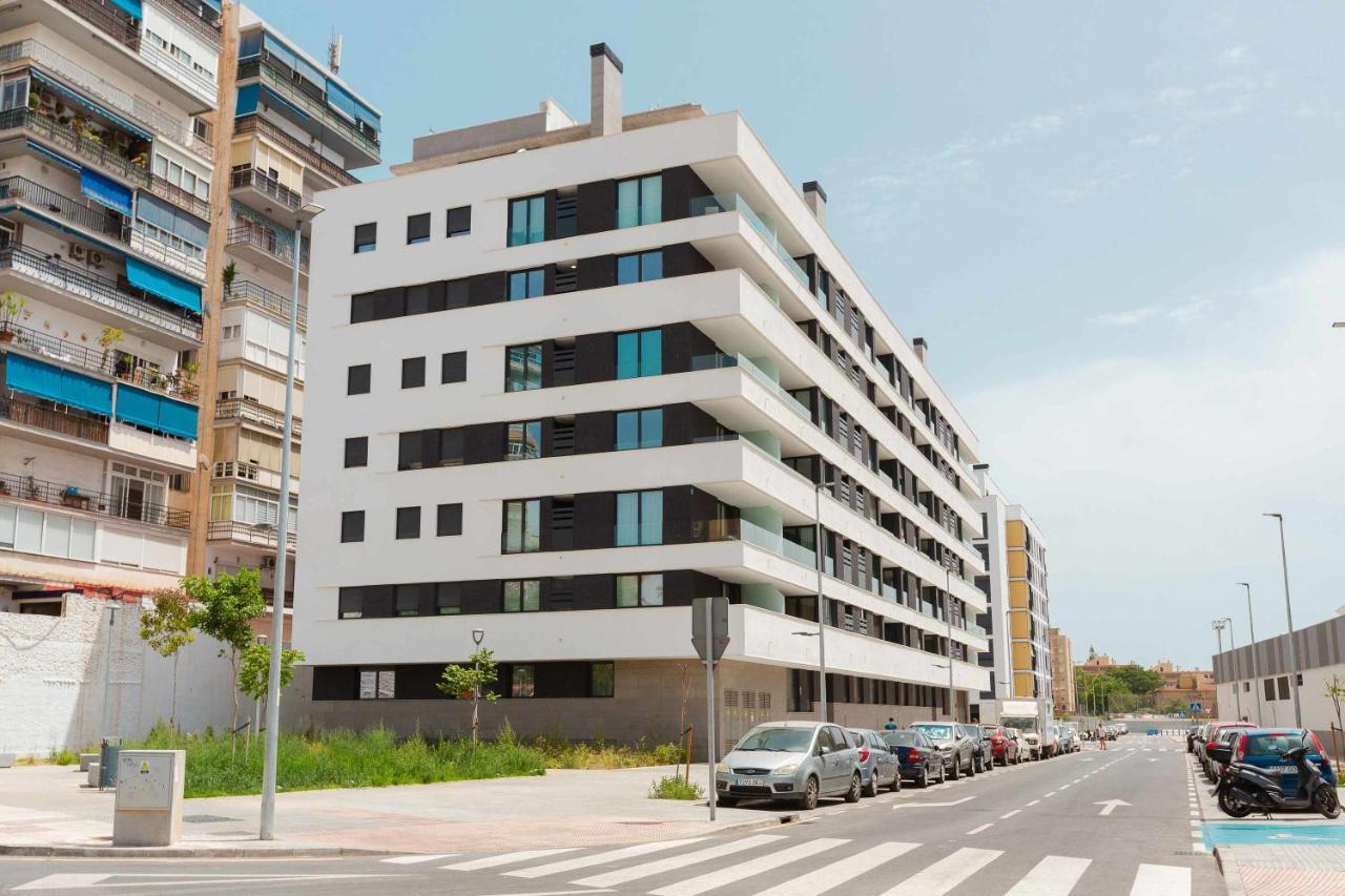 Cosmopolitan Apt & Malaga Beach Exterior photo